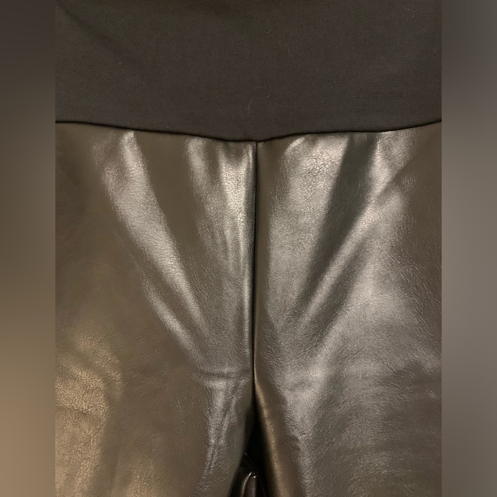 Assets by Spanx faux leather biker shorts women’s size Large very black new nwt - Picture 7 of 12